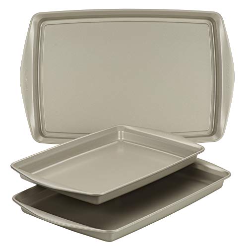 Rachael Ray Nonstick Bakeware Set without Grips includes Nonstick Cookie Sheets / Baking Sheets - 3 Piece, Silver