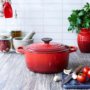 Le Creuset Enameled Cast-Iron 9-Quart Round French Oven, Red