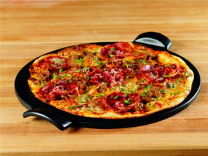 Emile Henry Flame Top Pizza Stone, Olive